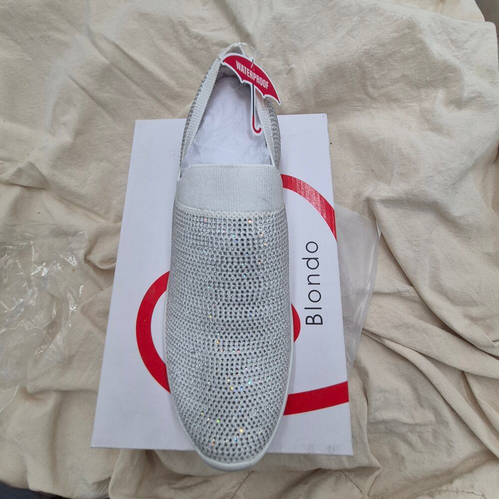 NEW Blondo Waterproof Women's Karen Sneaker, White Knit Size 11